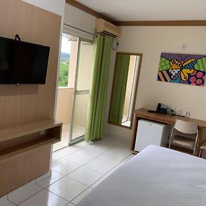 Quarto para três pessoas